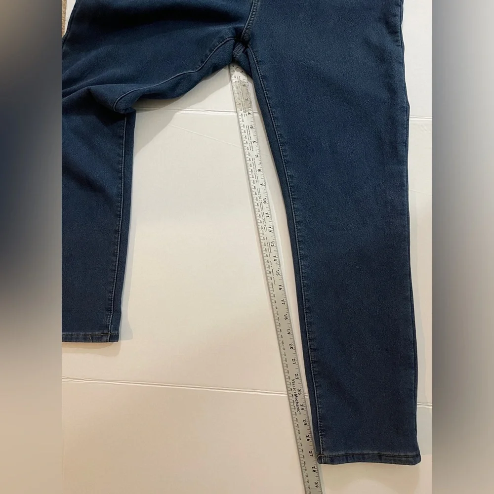 Northbrooke fleece-lined jeans Size 12 - Picture 12 of 12